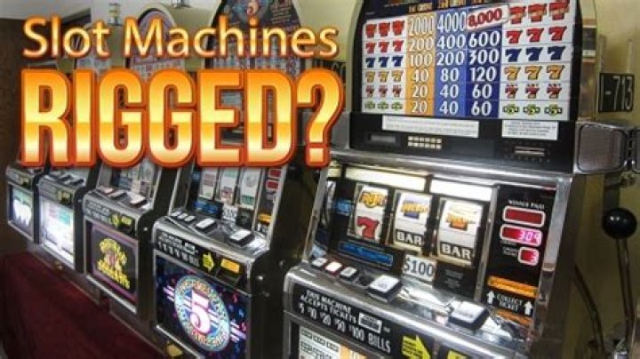 Are slot machines rigged online?