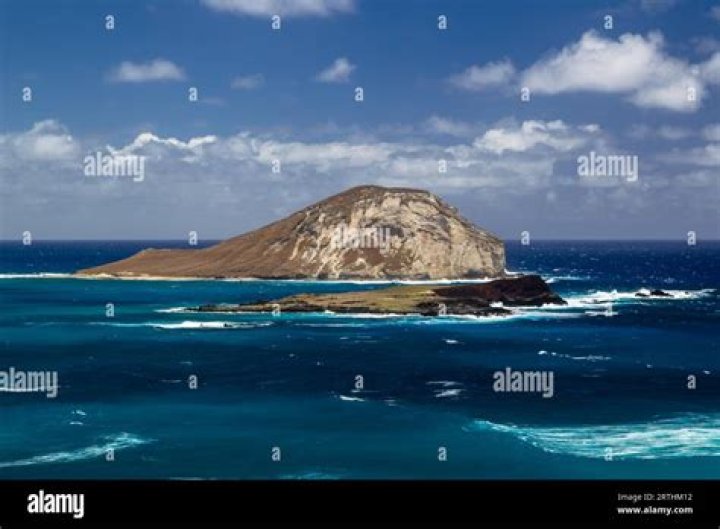 How do you find uncharted Islands?