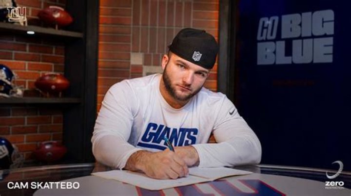 How do you get the Giants wallet?