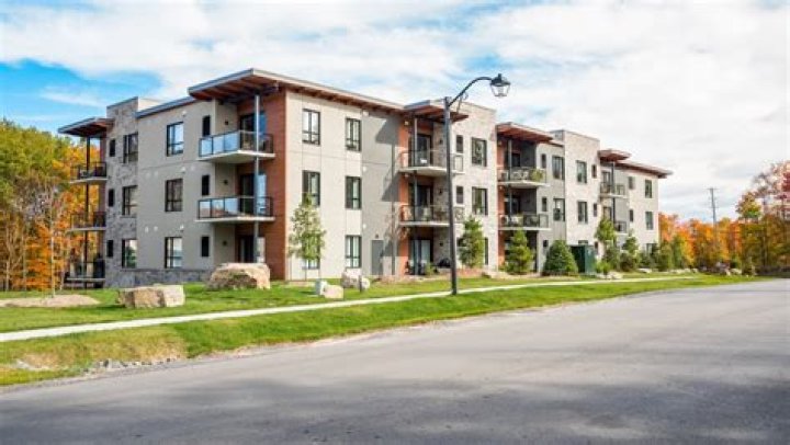 How many apartments did Barney Northrup rent?