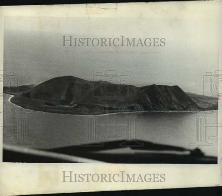 How old is the island of Surtsey?