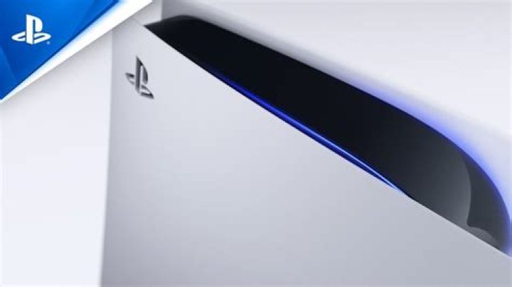 Is PS5 console dual voltage?