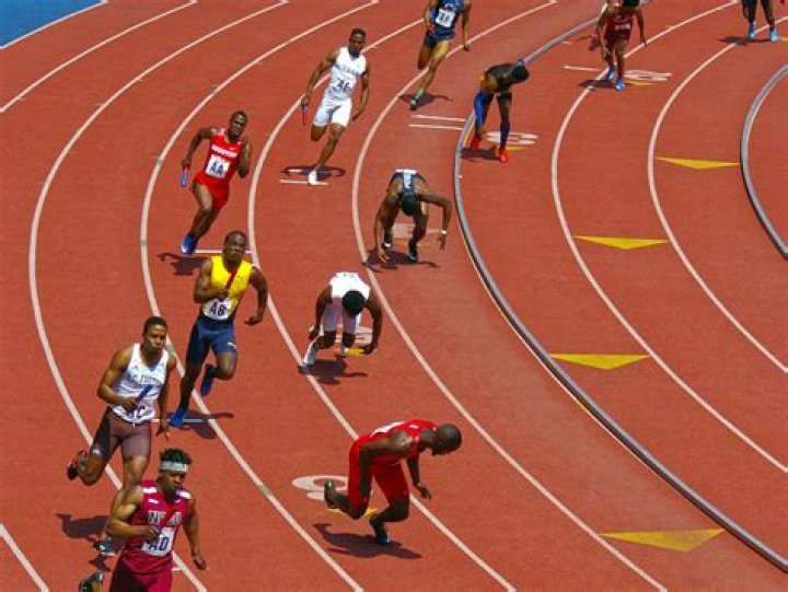 What are 5 events of track and field races held at the Olympics?