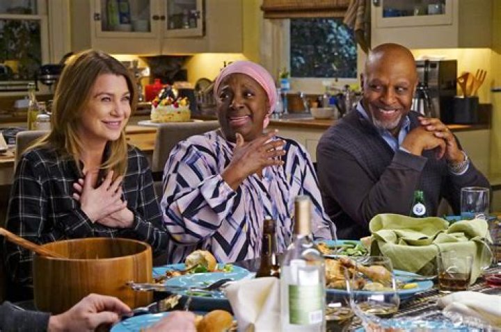 What happens to Maggie Pierce after her mom dies?