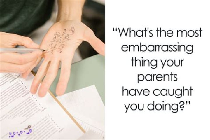 What questions to ask when playing games with a girl?