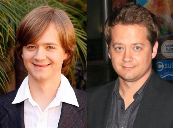 Where is Jason Earles now?