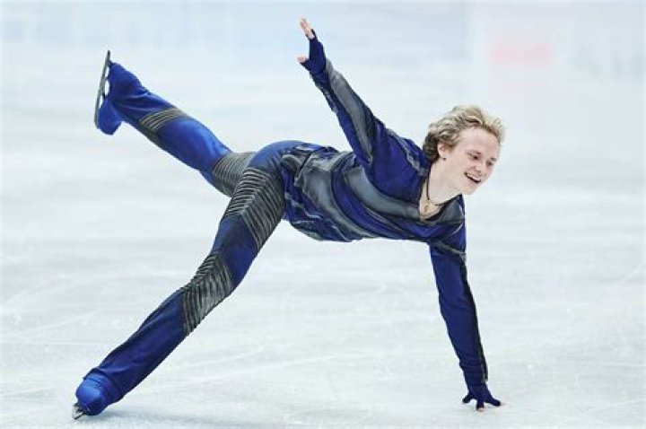 Who is Ilia in RWBY?